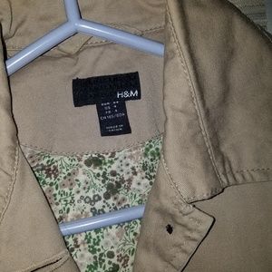 H&M crop trench